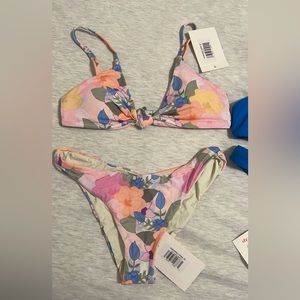 DIPPINDAISYS bikini NWT NEVER WORN